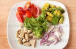 Рецепты незабываемых на вкус салатов с авокадо и курицей Простой салат с авокадо и курицей