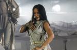 ลึกลับ Rihanna: ไม่ว่าจะเป็นไขมันหรือตั้งครรภ์