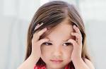 Dlaczego u dorosłych może wystąpić silny ból głowy i wymioty