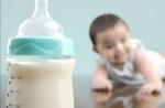 ¿Cuándo se le puede dar leche de vaca a un bebé?