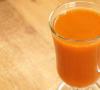 Tekvicová šťava s mrkvou: výhody a škody